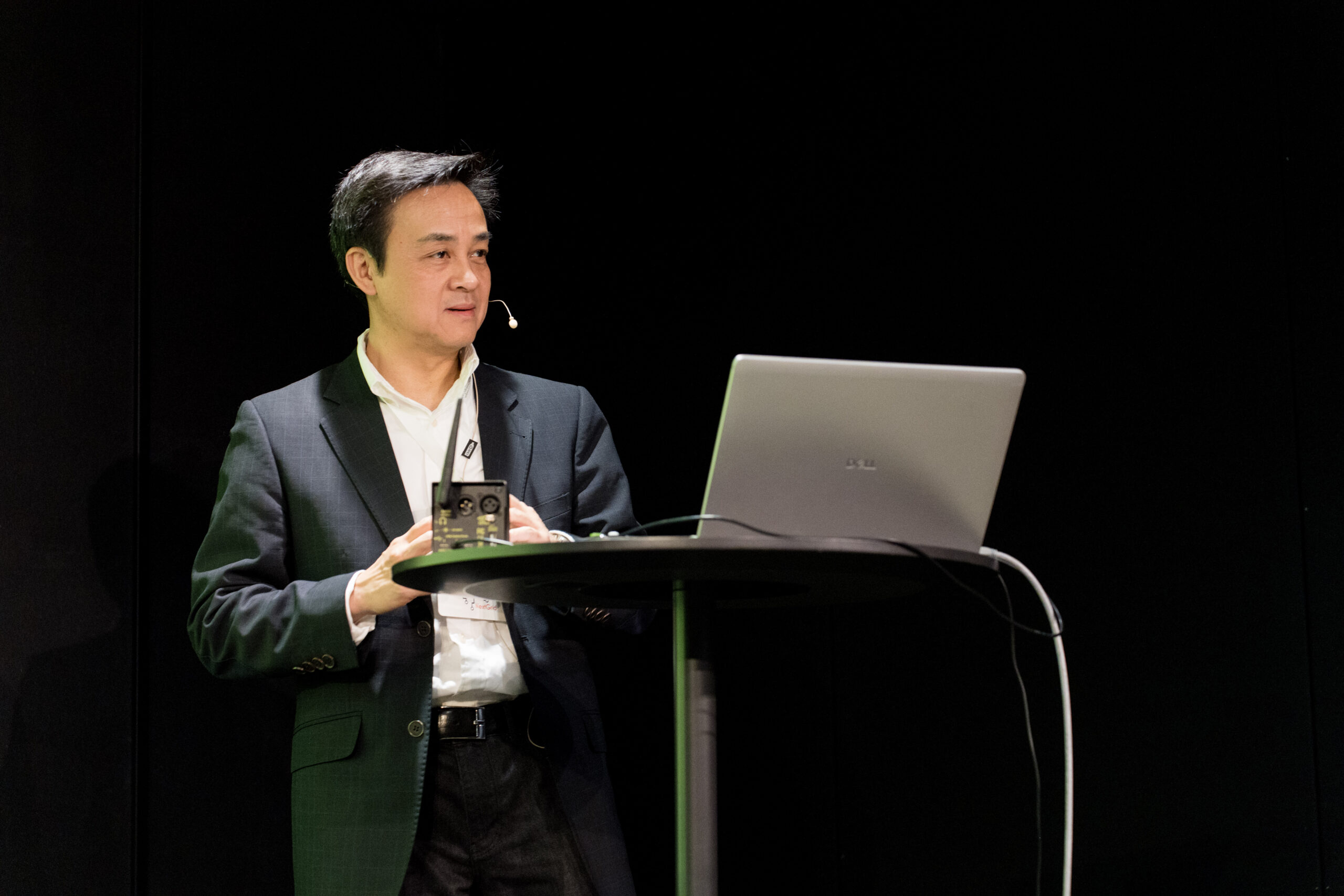Spesialrådgiver Khanh Tuan Le fra Forskningsrådet på The NextGrid Summit 2025 .