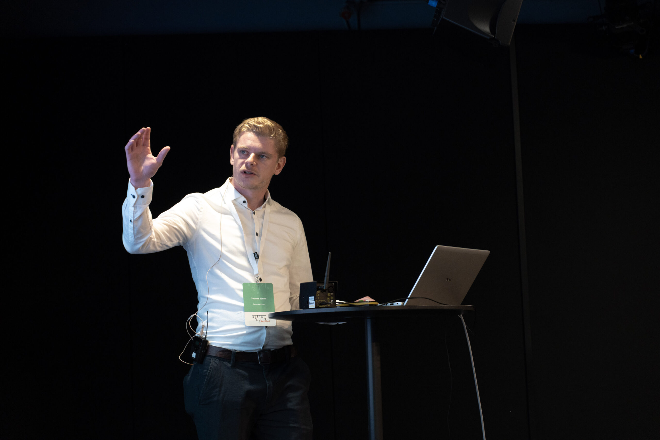 Thomas Schiml fra Bayernwerk presenterer på NextGrid Summit 2025